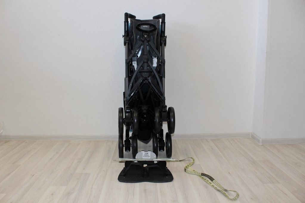 коляска Pliko